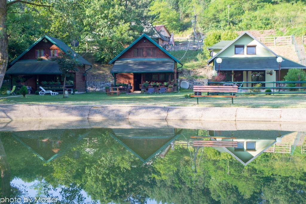 Holiday Homes Biser Lopatnice Lopatnica Ngoại thất bức ảnh